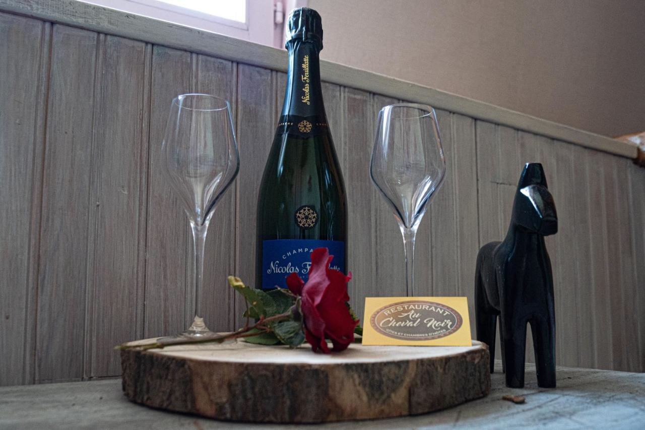 Au Cheval Noir Bed and Breakfast Quaëdypre Εξωτερικό φωτογραφία